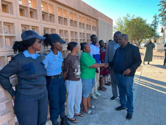 BUITEPOS, 10 June 2026 - Home Affairs, Immigration, Safety and Security Deputy Minister Edward Wambo visited Trans-Kalahari and Mamuno border posts (Photo: Contributed) NAMPA 
