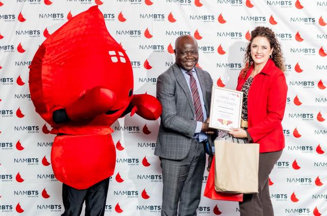WINDHOEK, 18 June 2026 - From left NAMBTS representative pictured with Employee Wellness Practice Lead at FNB Namibia, Marjolize Scholtz. (Photo: Contributed) 
