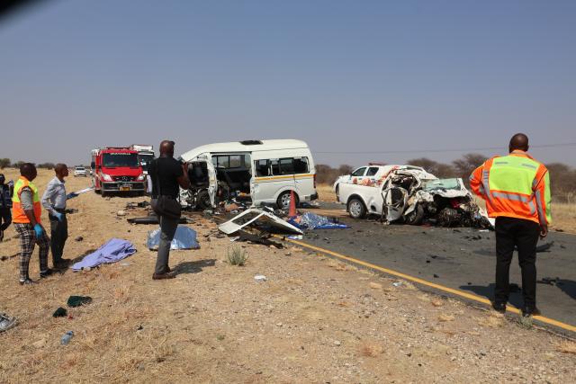 B1 ROAD, 31 August 2026 - The accident scene where four people died on Monday morning after a 16-seater bus and Ford Bantam collided head on approximately 120 kilometres south of Otjiwarongo along the B1 road. (Photo by: Mulisa Simiyasa) NAMPA