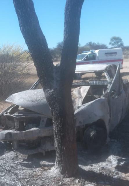 OKAKARARA, 05 September 2026 - The accident scene where a Nissan NP200 allegedly hit a tree near Otuvingo village in the Okakarara Constituency on Saturday morning. The vehicle burst into flames and burned the deceased person beyond recognition. (Photo contributed) NAMPA 