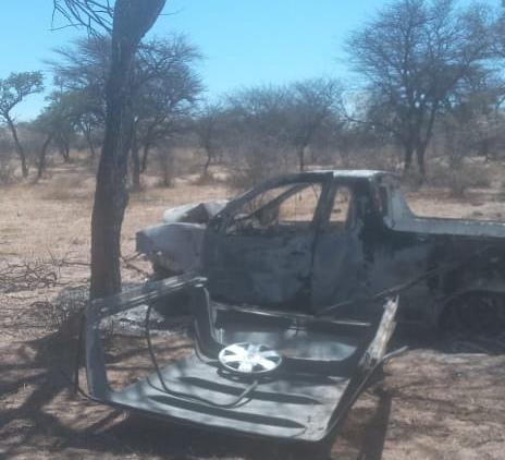 OKAKARARA, 05 September 2026 - The accident scene where a Nissan NP200 allegedly hit a tree near Otuvingo village in the Okakarara Constituency on Saturday morning. The vehicle burst into flames and burned the deceased person beyond recognition. (Photo contributed) NAMPA 