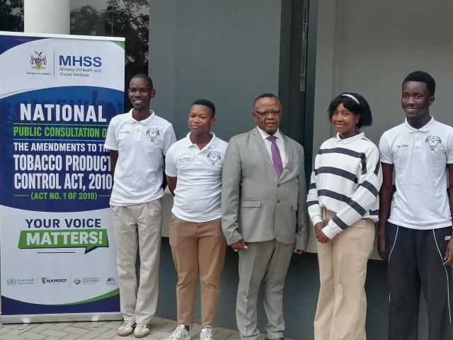 OTJIWARONGO, 09 September 2026 - The Otjozondjupa Governor, John ||Khamuseb (middle) on Wednesday poses for a group photo with the community members attending the national public consultation on proposed amendments to the Tobacco Products Control Act No.1 of 2010 at the Otjozondjupa Regional Council chambers. Governor ||Khamuseb want laws aimed at protecting children, vulnerable pensioners and young adult people from the harmful tobacco and nicotine products increasingly available in his communities.
(NAMPA)
MS/
