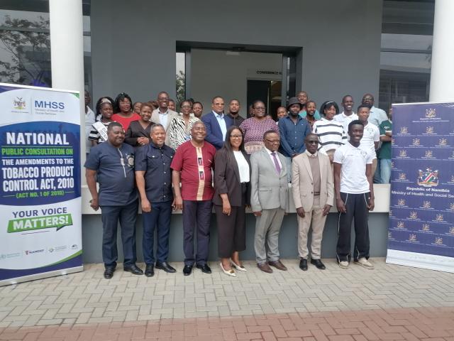 OTJIWARONGO, 09 September 2026 - The Otjozondjupa Governor, John ||Khamuseb (middle) on Wednesday poses for a group photo with the community members attending the national public consultation on proposed amendments to the Tobacco Products Control Act No.1 of 2010 at the Otjozondjupa Regional Council chambers. Governor ||Khamuseb want laws aimed at protecting children, vulnerable pensioners and young adult people from the harmful tobacco and nicotine products increasingly available in his communities.
(NAMPA)
MS/