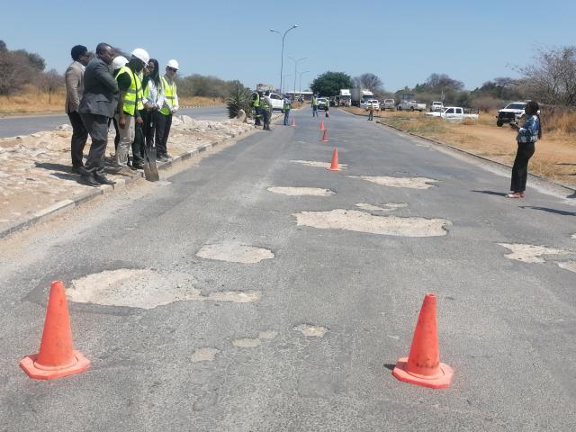 OTJIWARONGO, 14 September 2026 - The site handover of C38 dual carriage portion of road west of Otjiwarongo towards Outjo or Kalkfeld by the Otjiwarongo Municipality to the contractor, the Chinese Henan International Cooporation Organisation (Chico) on Monday afternoon. The repairs on the road are expected to disrupt smooth flow of vehicles until end of March 2027 when the project will be completed. (Photo by: Mulisa Simiyasa) NAMPA