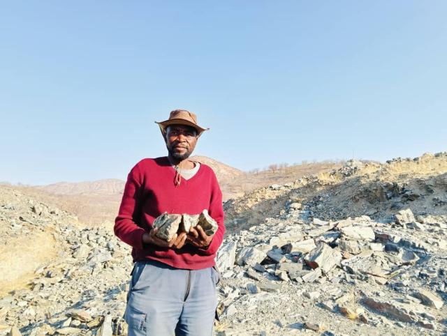 OPUWO, 18 September 2026- Uamuna Tjiposa, a small-scale copper miner in Ozonungu, Opuwo Rural Constituency. (Photo: Kaviveterue Virere) NAMPA 