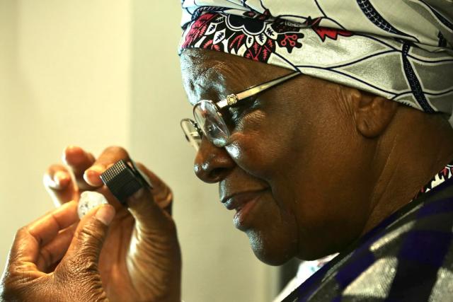 WINDHOEK, 30 September 2026 - President Netumbo Nandi-Ndaitwah  viewing the 176.29-carat natural diamond at the unveiling. (Photo: Contributed) 