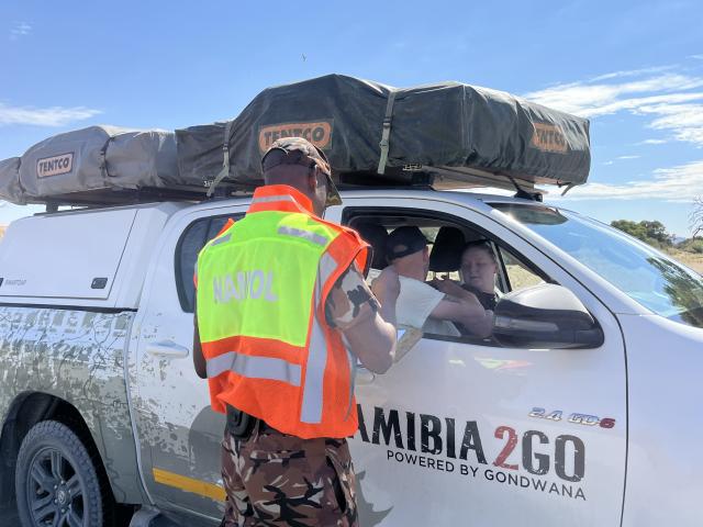 SESRIEM, 15 October 2026 - NamPol conducting a routine stop during the KNOW NTB Campaign in the Hardap region. (Photo by: Justina Shuumbwa) NAMPA 