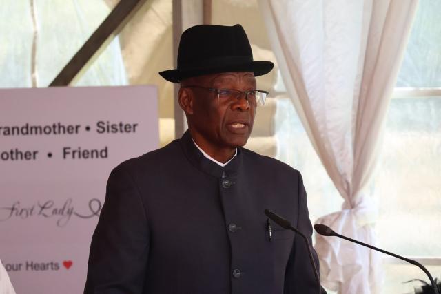 WINDHOEK, 24 October 2026 – Former Health Minister Dr Richard Kamwi addressing mourners at the memorial service of former First Lady Penehupifo Pohamba (Photo: Andreas Thomas) NAMPA