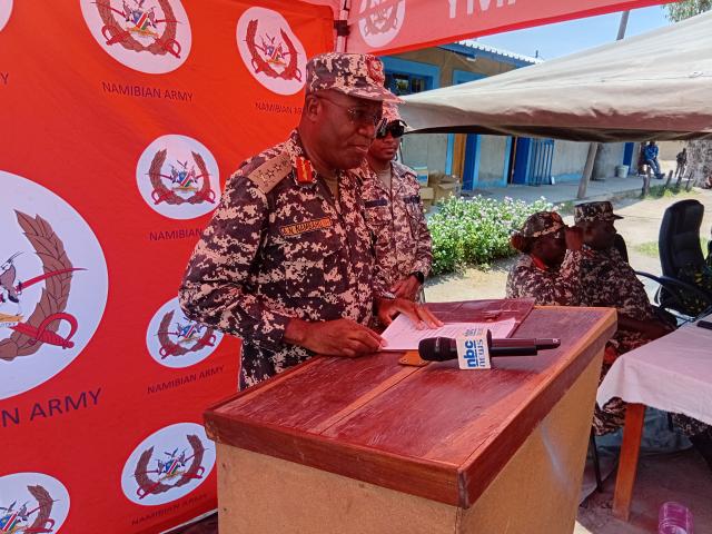 NANKUTWE, 28 October 2026 - 
On Tuesday, the Commander of the Namibian Army, Major General Aktofel Nambahu – standing in for Chief of the NDF, Air Marshal Martin Pinehas – handed over a donation of sanitary pads and toiletries worth N$55,000 to vulnerable learners at Nankutwe Combined School.

(Photo: Michael Mutonga Liswaniso) NAMPA 
