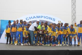 LÜDERITZ, 22 September 2024 - Quiver Football Club (FC) of Keetmanshoop were crowned winners of the fourth Harders Cup annual soccer tournament, walking away with N.dollars 200 000 and a floating trophy. (Photo by: Suzith Tjitaura) NAMPA 