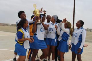 TSES, 06 October 2024 –12 Brigade A of Keetmanshoop with the trophy as they were crowned winners the 12th edition of the Tses spring sports festival netball category. (Photo by: Suzith Tjitaura) NAMPA  