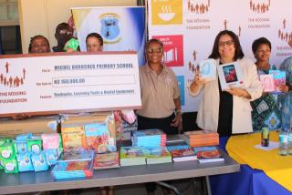 WARMBAD, 14 November 2024 - ||Kharas Region Director of Education, Arts and Culture, Jesmine Magerman is pictured with a representative from the Rössing Foundation on Thursday with the N.dollars 160 000 cheque donated to the Michel Durocher Primary School at Warmbad. (Photo by: Suzith Tjitaura) NAMPA 

