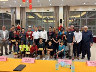 WINDHOEK, 08 December 2024- The ambassador of China Embassy Zhao Weiping with participants at the 2024 ambassador table tennis friendship cup at China Embassy.
(photo by: Lylie Joel)
NAMPA