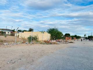 KHORIXAS, 30 DECEMBER 2024 – Waste seen on the streets of Khorixas in the Kunene Region, raising concerns about sanitation and waste management. (Photo: Contributed)