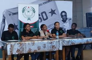 WINDHOEK, 17 January 2025 - NANSO President Dorthea Nangolo (middle) at the Press release on Friday at Immanuel Shifidi High School on Friday.
(Photo: Melissa //Hoebes)