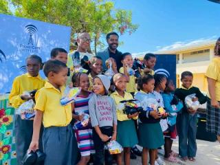 KEETMANSHOOP, 13 February 2025 - Some of the learners at Mina Sacks who benefitted from the donation by PowerCom Namibia. (Photo: Contributed)