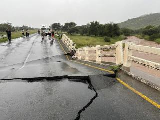 WINDHOEK, 20 March 2025 - The B1 road, 30km south of Windhoek, remains closed until further notice due to bridge damage caused by heavy rainfall. (Photo: Contributed) 