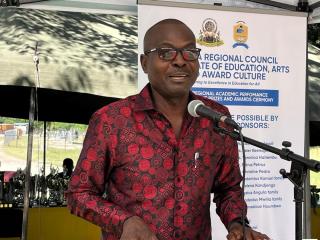 OSHAKATI, 25 April 2025 - Oshana Regional governor Elia Irimari speaking during the annual regional award ceremony on Friday. 