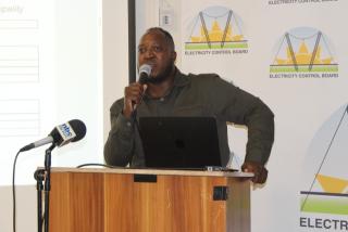 KEETMANSHOOP, 02 June 2025 - Keetmanshoop Electricity Business Unit (KEBU) acting strategic executive, Lee Mwemba. (Photo by: Suzith Tjitaura) NAMPA 