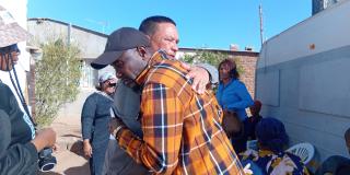 MARIENTAL, 24 JUNE 2025 (NAMPA)- The Governor of Hardap region, Riaan McNab paid a condolence visit to the family of the late Ndapewashali Kanime who was allegedly  murdered by her boyfriend in Mariental.
(Photo:Charmaine Boois) NAMPA 