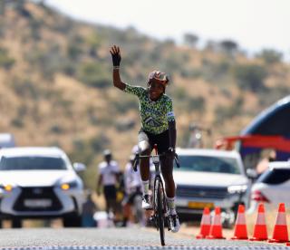 WINDHOEK, 02 August 2025 – Xaveline Nirere, a Kenyan-based rider for Team Amani, during stage three of the women’s elite race of the Tour de Windhoek which covered a 75.81-kilometre route from Kupferberg through to the A1 road between Windhoek and Okahandja and back to the Rehoboth bridge and finished  at the  Kupferberg. (Photo by: Hesron Kapanga) NAMPA
