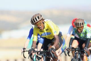 WINDHOEK, 03 August 2025 – Rwandan cyclist Xaveline Nirere (in yellow) while in action during the last stage of the 2025 Tour de Windhoek. Namibia’s premier international cycling event, the Tour de Windhoek, was held from 31 July to 3 August 2025 around the Namibian capital. (Photo by: Hesron Kapanga) NAMPA
