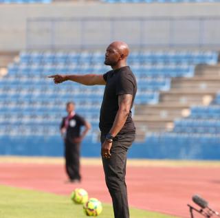 FRANCISTOWN, 05 September 2025 - Brave Warriors coach Collin Benjamin giving instructions to his player during Namibia's 2-1 defeat to Malawi during their 2026 World Cup qualifiers at the Obed Itani Chilume Stadium in Francistown, Botswana. (Photo by: Hesron Kapanga) NAMPA