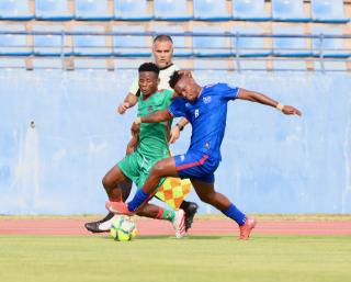 FRANCISTOWN, 05 September 2025 - Brave Warriors defender Ngero Katua (in blue) while in action in their 2-1 defeat to Malawi during their 2026 World Cup qualifiers at the Obed Itani Chilume Stadium in Francistown, Botswana. (Photo by: Hesron Kapanga) NAMPA