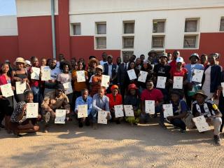 OPUWO, 10 SEPTEMBER 2025 - In an inspiring move towards road infrastructure development, the Roads Authority of Namibia (RA) on Tuesday certified 278 youths who successfully completed their training in road-related construction in Opuwo. (Photo: Contributed) NAMPA.

