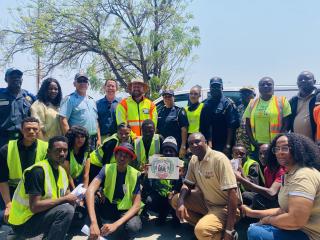 OSHIVELO, 16 October 2025- Oshikoto regional commander Ndafudha Iifo (C) with various stakeholders and the youth of the Etosha C-38 neighborhood watch and Oshivelo youth against crime forums on Thursday at Oshivelo checkpoint.

(Photo: Max Henrich) NAMPA