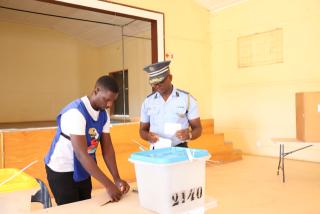 MARIENTAL, 24 November 2025 - Special voting in the 2025 Regional Councils and Local Authorities Elections is taking place in Mariental Urban Constituency's Persiana Hall polling station. 
(Photo: Chelva Wells) NAMPA