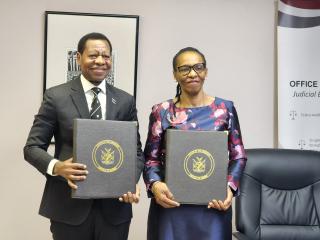 WINDHOEK, 04 December 2025 - Chief Justice Peter Shivute pictured with Chief Justice of South Africa, Mandisa Maya. (Photo by: Molly Weyulu) NAMPA