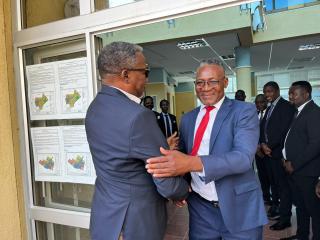 OMUTHIYA, 07 December 2025- Governor of Oshikoto region Sacky Kathindi congratulating Sacky Nangula (R) of Omuntele Constituency for being elected as the new chairperson of Oshikoto regional council management committee.

(Photo: Max Henrich) NAMPA