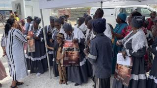 UIS, 10 December 2025 - Erongo Governor Natalia |Goagoses greeting some attendees of the International Human Rights Day and Namibian Women’s day commemoration held at Uis on Wednesday. (Photo by: Isabel Bento) NAMPA