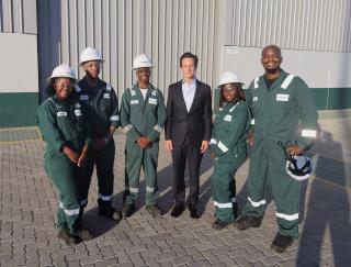 WALVIS BAY - U.S. Ambassador John Giordano tours Baker Hughes’ Walvis Bay facility, highlighting Namibia’s growing energy sector. (Photo: Contributed) NAMPA 