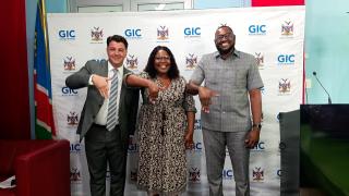 WINDHOEK, 18 March 2026 - (From left) Deputy Minister of Education, Innovation, Youth, Sports, Arts, and Culture Dino Ballotti; Selima Shimwefeleni, director of proceedings for Wednesday’s information-sharing session at the Government Information Centre; and Khomas Governor Sam Shafiishuna Nujoma, pictured at the GIC on Wednesday. (Photo by: Ali Negumbo) NAMPA