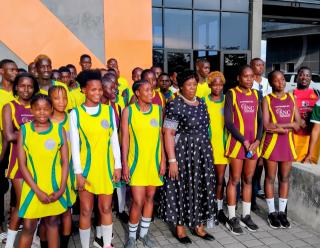 KATIMA MULILO, 30 March 2026 –  The regional U/20 football and netball team for the Zambezi region on Monday paid a courtesy call at the office of the regional Governor, Dorothy Kabula ahead of the upcoming Nedbank-Namibian Newspaper Cup slated for the long Easter-weekend in Keetmanshoop in the //Kharas region.
(Photo: Michael Mutonga Liswaniso) NAMPA
