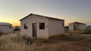 OMARURU, 20 March 2026 - Some of the houses in Omaruru that had to be sold off for a reduced price by the municipality as their construction was not up to standard. (Photo by: Isabel Bento) NAMPA