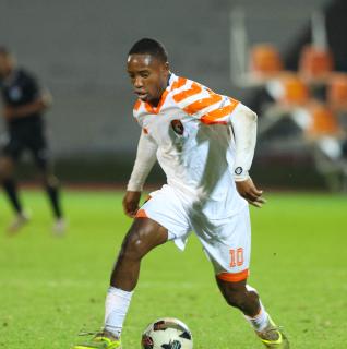WINDHOEK, 10 April 2026 - Simon Elago of FC Ongos while in action at the Independence stadium during round 27 of the 2025/26 Namibia Premier Football League against Bucs Bucanners. The match ended 1-1 between the two sides. (Photo by: Hesron Kapanga) NAMPA