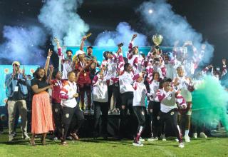 WINDHOEK, 31 May 2026 - FC Ongos celebrating their 2025/26 FNB Women’s Super League crowning at the Independence Stadium. League defending champion Mighty Gunners stumbled on the final day of the season with  Ongos reclaimed the championship following a convincing 3-0 victory over Julinho Athletics. (Photo by: Hesron Kapanga) NAMPA