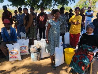 NKURENKURU, 10 July 2026- Ruguru Investment CC donates N.dollars 129 200.00 in food to San families in Nkurenkuru Extension 5 and Dema village.

(Photo: Lylie Joel)
NAMPA
