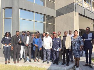 NKURENKURU, 22 August 2026 - Chairperson of the Namibia National Solidarity Campaign in Support of Cuba, Helmut Angula, (white cap) on Friday met with the Kavango West regional leadership to brief them on the situation in Cuba and the national solidarity drive. (Photo: Lylie Joel) NAMPA