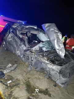CHETTO, 05 September 2026 – The Namibian Police Force (NamPol) is investigating a case of reckless and negligent driving, alongside culpable homicide, after three people died on the spot in a collision involving a Volvo station wagon and a Shacman truck.

(Photo: Contributed)

