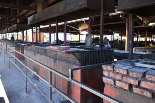 WINDHOEK, 19 October 2026 – The usually bustling Oshetu Kapana Market in Katutura stands unusually quiet following a three-week strain caused by Foot-and-Mouth Disease (FMD) restrictions, which have choked the meat supply that drives the market’s local economy. (Photo: Uakutura Kambaekua) NAMPA