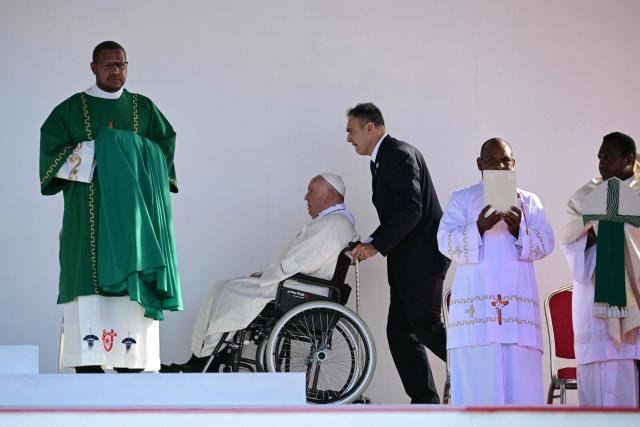 Pope Francis arrives to lead holy mass at Sir John Guise Stadium in Port Moresby, Papua New Guinea, on September 8, 2024. Pope Francis is leading holy mass at the Sir Guise Stadium during his four day visit to Papua New Guinea from September 6-9. (Photo by Tiziana FABI / AFP)