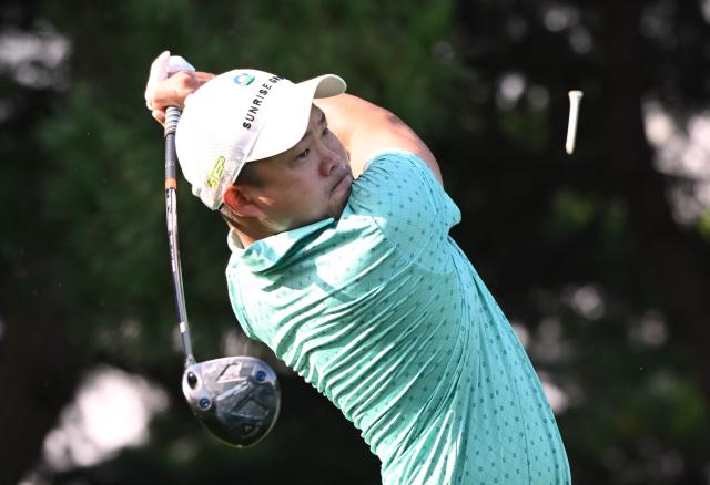 Lee Chieh-po of Taiwan tees off at the 1st hole during the final round of the 40th Shinhan Donghae Open golf tournament at Club72 Country Club in Incheon on September 8, 2024. (Photo by Jung Yeon-je / AFP)