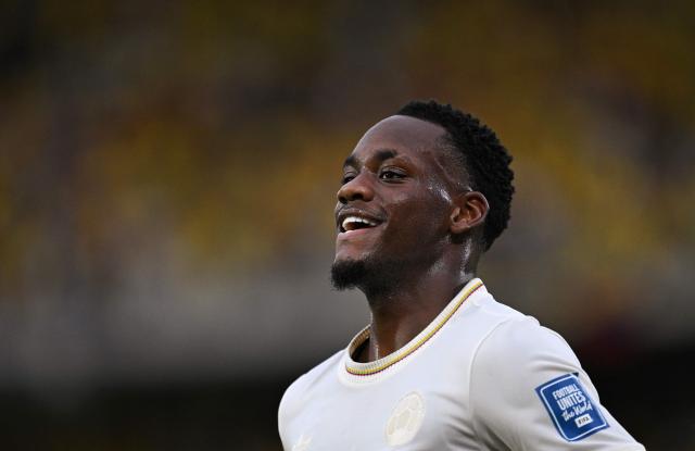 Colombia's forward #14 Jhon Durán celebrates after scoring during the 2026 FIFA World Cup South American qualifiers football match between Colombia and Chile at the Roberto Melendez Metropolitan stadium in Barranquilla, Colombia, on October 15, 2024. (Photo by Raul ARBOLEDA / AFP)