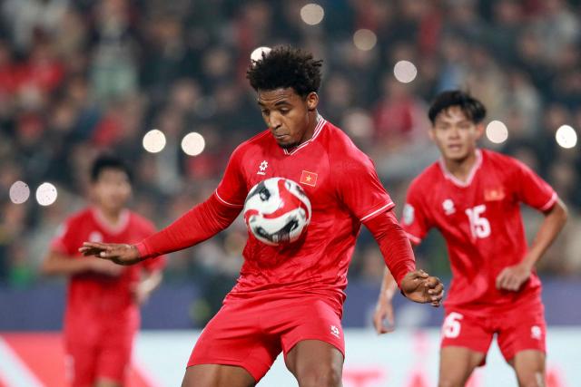 Vietnam's Xuan Son Nguyen controls the ball during the 2024 ASEAN Electric Cup group B football match between Vietnam and Myanmar at the Viet Tri stadium in Phu Tho province on December 21, 2024. (Photo by Lam THOA / AFP)