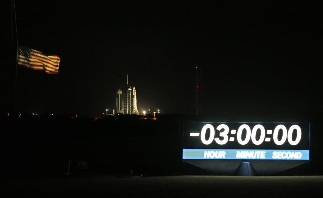 A SpaceX Falcon 9 rocket, carrying Firefly Aerospace's Blue Ghost and ispace's Resilience lunar landers, are seen at Launch Complex 39A three hours prior to launch from Kennedy Space Center in Cape Canaveral, Florida, on January 15, 2025. USA's Firefly and Japan's ispace aim to build on the success of Texas-based Intuitive Machines, which last year became the first company to successfully touch down on Earth's celestial neighbor. (Photo by Gregg Newton / AFP)