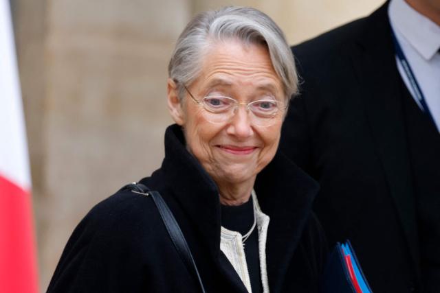 France's Minister of Education, Higher Education and Research Elisabeth Borne leaves after the weekly cabinet meeting at the presidential Elysee Palace in Paris, on Janaury 15, 2025. (Photo by Ludovic MARIN / AFP)